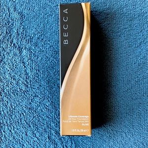 becca ultimate coverage 24h foundation - olive